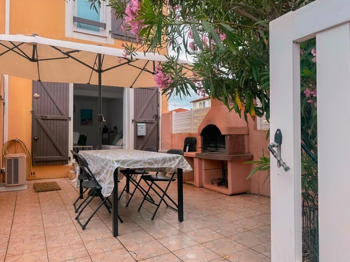 Maison Vacances Proche De La Mer เลอบาร์กาแรส ภายนอก รูปภาพ