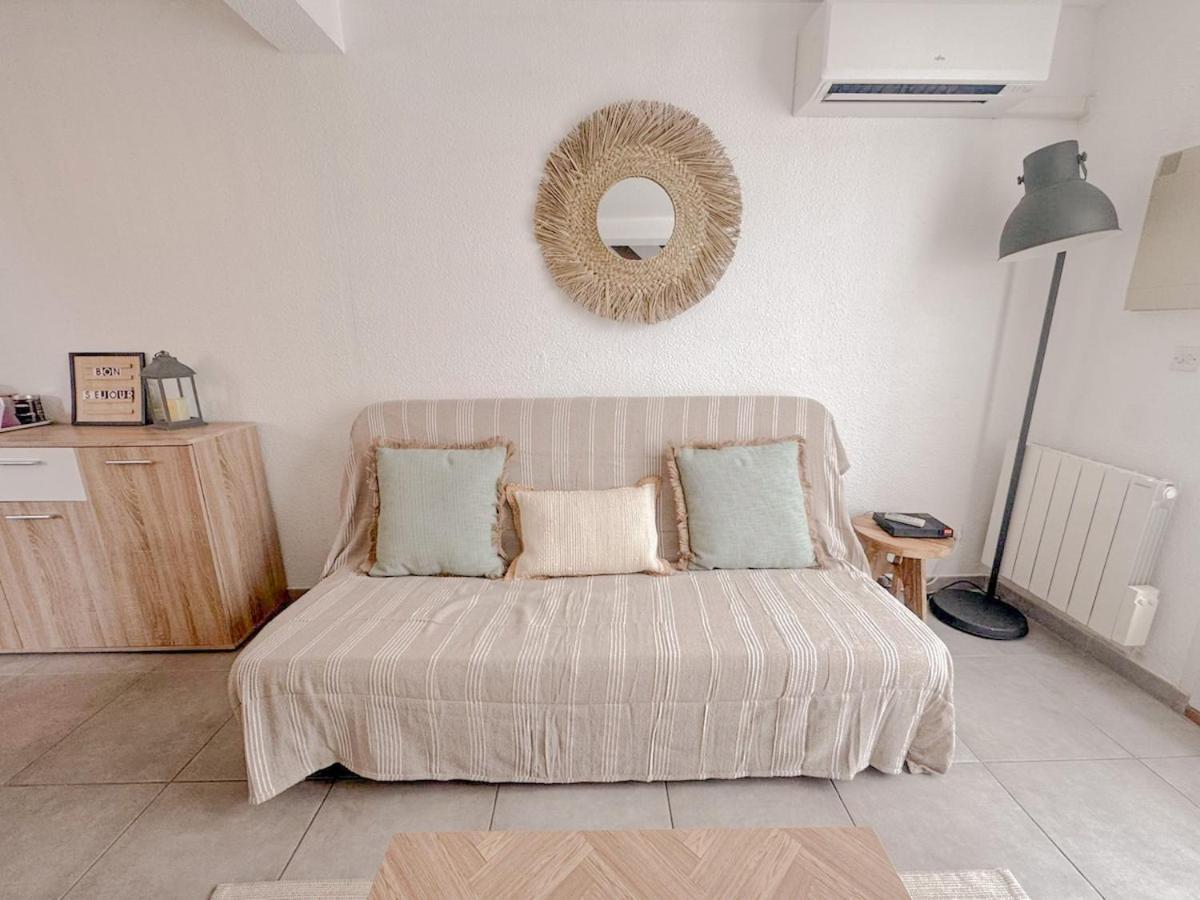 Maison Vacances Proche De La Mer เลอบาร์กาแรส ภายนอก รูปภาพ